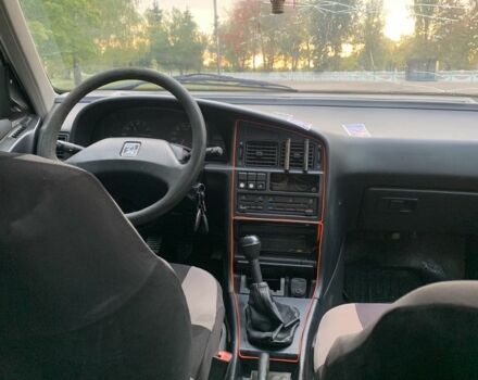 Белый Пежо 405, объемом двигателя 0 л и пробегом 1000 тыс. км за 700 $, фото 4 на Automoto.ua