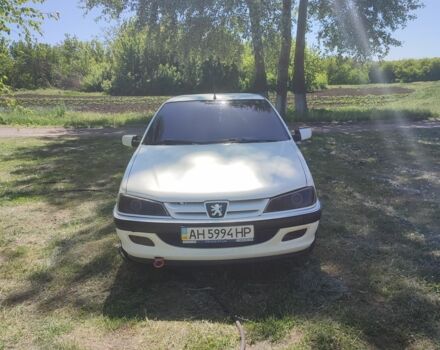 Белый Пежо 405, объемом двигателя 1.8 л и пробегом 132 тыс. км за 2900 $, фото 3 на Automoto.ua