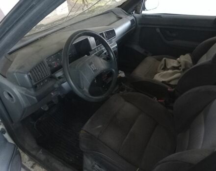 Білий Пежо 405, об'ємом двигуна 1.9 л та пробігом 400 тис. км за 550 $, фото 2 на Automoto.ua