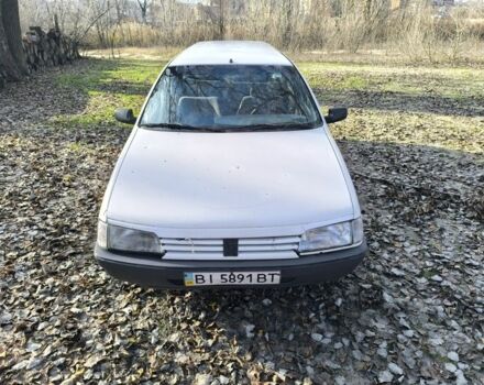 Белый Пежо 405, объемом двигателя 1.9 л и пробегом 293 тыс. км за 1350 $, фото 1 на Automoto.ua