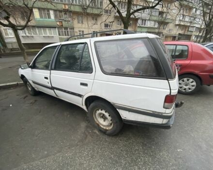 Білий Пежо 405, об'ємом двигуна 1.9 л та пробігом 312 тис. км за 800 $, фото 1 на Automoto.ua