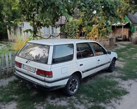 Белый Пежо 405, объемом двигателя 1.9 л и пробегом 200 тыс. км за 1800 $, фото 6 на Automoto.ua