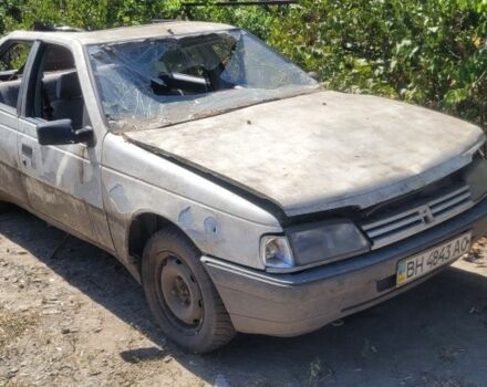 Белый Пежо 405, объемом двигателя 1.6 л и пробегом 500 тыс. км за 194 $, фото 1 на Automoto.ua