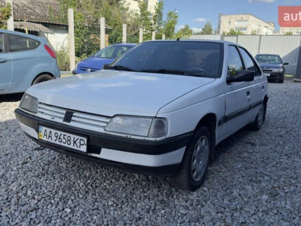 Пежо 405 1989 в Бердичеве на Automoto.ua Белый Пежо 405, объемом двигателя 1.6 л и пробегом 300 тыс. км за 850 $, фото 1 на Automoto.ua