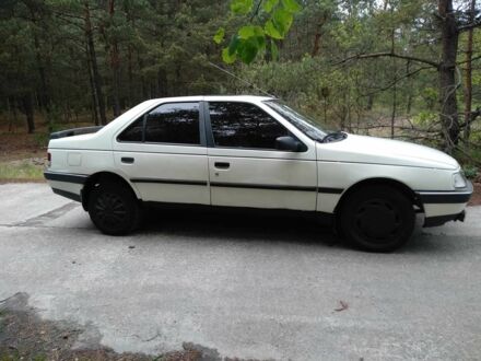 Пежо 405 1989 в Луцке на Automoto.ua Белый Пежо 405, объемом двигателя 1.9 л и пробегом 350 тыс. км за 1400 $, фото 1 на Automoto.ua