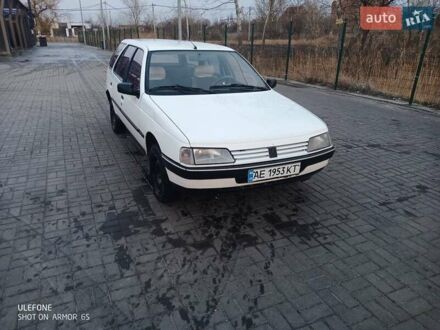 Пежо 405 1995 в Днепре (Днепропетровске) на Automoto.ua Белый Пежо 405, объемом двигателя 1.6 л и пробегом 281 тыс. км за 1600 $, фото 1 на Automoto.ua