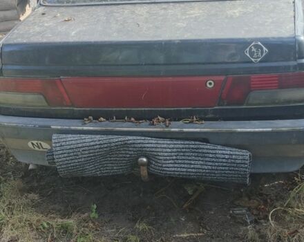 Черный Пежо 405, объемом двигателя 1.9 л и пробегом 141 тыс. км за 358 $, фото 13 на Automoto.ua