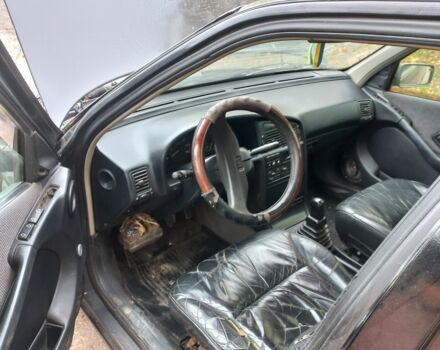 Чорний Пежо 405, об'ємом двигуна 1.7 л та пробігом 111 тис. км за 1500 $, фото 2 на Automoto.ua