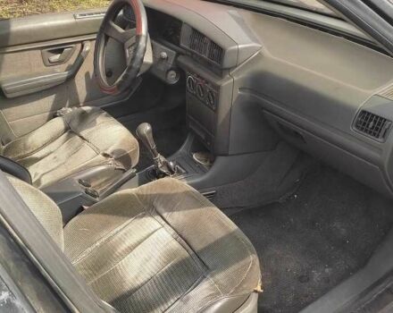 Черный Пежо 405, объемом двигателя 1.6 л и пробегом 280 тыс. км за 600 $, фото 8 на Automoto.ua