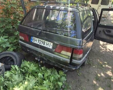Черный Пежо 405, объемом двигателя 1.6 л и пробегом 300 тыс. км за 700 $, фото 7 на Automoto.ua