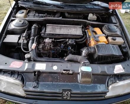 Черный Пежо 405, объемом двигателя 1.9 л и пробегом 555 тыс. км за 1999 $, фото 4 на Automoto.ua