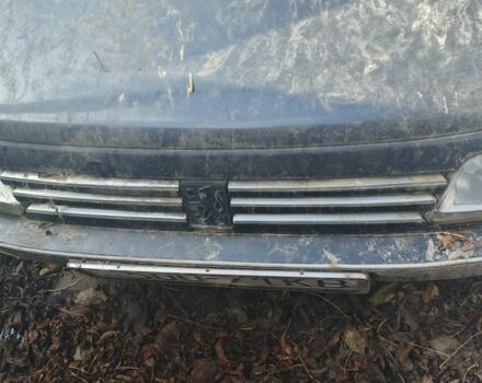 Черный Пежо 405, объемом двигателя 1.9 л и пробегом 141 тыс. км за 358 $, фото 1 на Automoto.ua