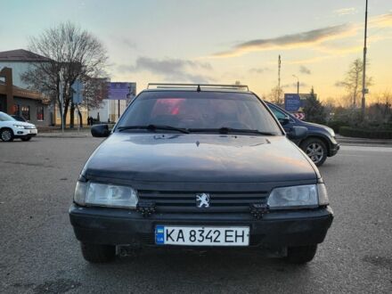 Черный Пежо 405, объемом двигателя 1.9 л и пробегом 350 тыс. км за 800 $, фото 1 на Automoto.ua