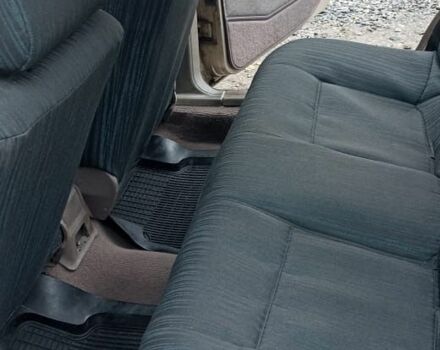 Коричневый Пежо 405, объемом двигателя 1.9 л и пробегом 220 тыс. км за 2500 $, фото 8 на Automoto.ua