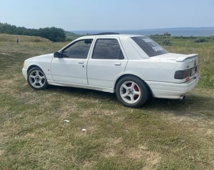 Красный Пежо 405, объемом двигателя 1.9 л и пробегом 200 тыс. км за 800 $, фото 1 на Automoto.ua