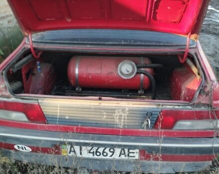 Красный Пежо 405, объемом двигателя 0 л и пробегом 99 тыс. км за 500 $, фото 6 на Automoto.ua