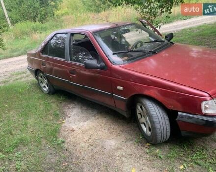 Красный Пежо 405, объемом двигателя 1.9 л и пробегом 300 тыс. км за 548 $, фото 3 на Automoto.ua
