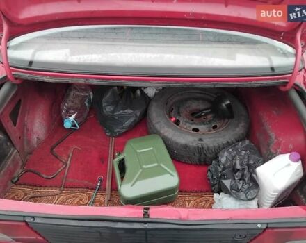 Красный Пежо 405, объемом двигателя 1.6 л и пробегом 323 тыс. км за 1200 $, фото 13 на Automoto.ua