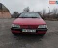 Красный Пежо 405, объемом двигателя 1.6 л и пробегом 323 тыс. км за 1200 $, фото 1 на Automoto.ua