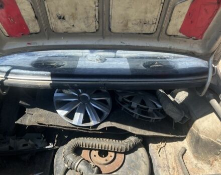 Красный Пежо 405, объемом двигателя 1.6 л и пробегом 999 тыс. км за 596 $, фото 4 на Automoto.ua