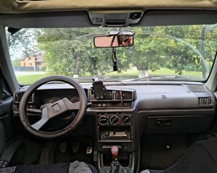 Красный Пежо 405, объемом двигателя 1.9 л и пробегом 165 тыс. км за 1500 $, фото 4 на Automoto.ua