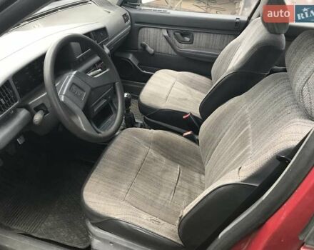 Червоний Пежо 405, об'ємом двигуна 1.6 л та пробігом 230 тис. км за 1204 $, фото 6 на Automoto.ua