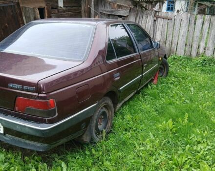 Красный Пежо 405, объемом двигателя 2 л и пробегом 1000 тыс. км за 600 $, фото 3 на Automoto.ua