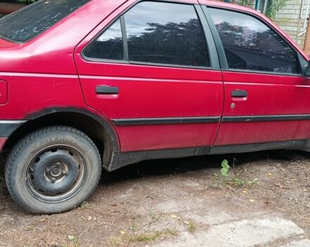 Червоний Пежо 405, об'ємом двигуна 1.6 л та пробігом 111 тис. км за 1250 $, фото 3 на Automoto.ua