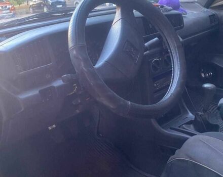 Красный Пежо 405, объемом двигателя 1.8 л и пробегом 350 тыс. км за 1309 $, фото 8 на Automoto.ua