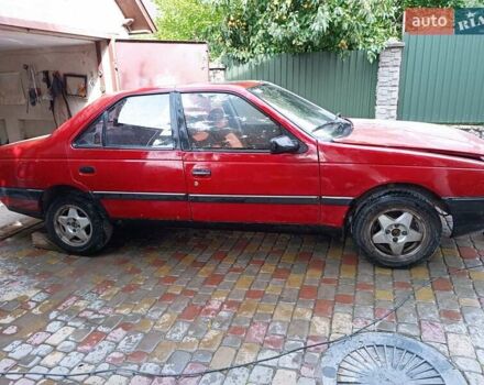Красный Пежо 405, объемом двигателя 1.6 л и пробегом 238 тыс. км за 650 $, фото 1 на Automoto.ua