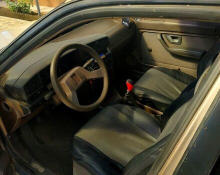 Пежо 405, объемом двигателя 1.9 л и пробегом 250 тыс. км за 1150 $, фото 3 на Automoto.ua