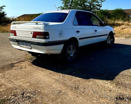 Пежо 405, объемом двигателя 1.6 л и пробегом 200 тыс. км за 1200 $, фото 2 на Automoto.ua