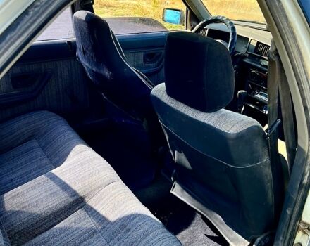 Пежо 405, объемом двигателя 1.6 л и пробегом 200 тыс. км за 1200 $, фото 4 на Automoto.ua
