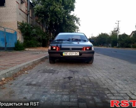 Пежо 405, объемом двигателя 2 л и пробегом 300 тыс. км за 600 $, фото 2 на Automoto.ua