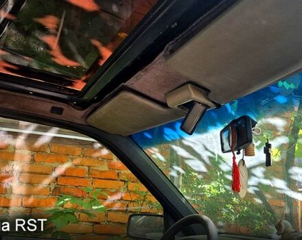 Пежо 405, об'ємом двигуна 1.6 л та пробігом 0 тис. км за 1000 $, фото 1 на Automoto.ua