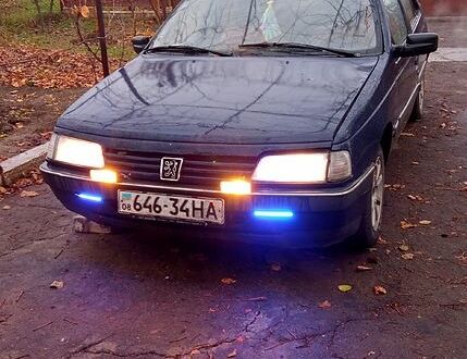 Пежо 405 1990 в Кривом Роге на Automoto.ua Пежо 405, объемом двигателя 1.6 л и пробегом 0 тыс. км за 1000 $, фото 1 на Automoto.ua