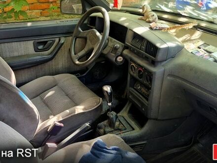 Пежо 405 1990 в Савране на Automoto.ua Пежо 405, объемом двигателя 1.6 л и пробегом 0 тыс. км за 1000 $, фото 1 на Automoto.ua