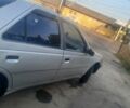 Серый Пежо 405, объемом двигателя 1.8 л и пробегом 400 тыс. км за 1700 $, фото 1 на Automoto.ua