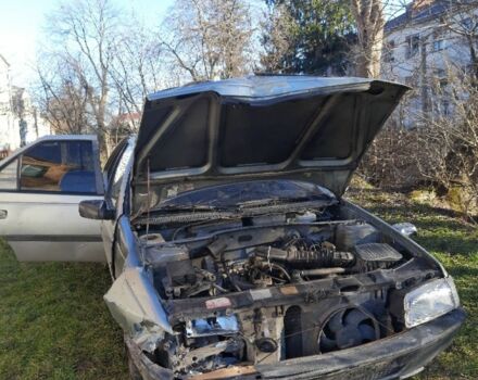Сірий Пежо 405, об'ємом двигуна 1.6 л та пробігом 340 тис. км за 400 $, фото 7 на Automoto.ua