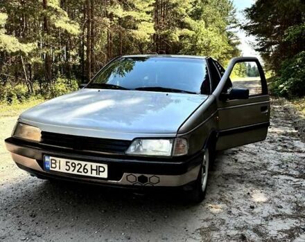 Сірий Пежо 405, об'ємом двигуна 1.58 л та пробігом 300 тис. км за 1400 $, фото 16 на Automoto.ua