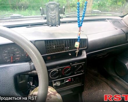 Серый Пежо 405, объемом двигателя 1.6 л и пробегом 420 тыс. км за 2000 $, фото 10 на Automoto.ua