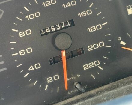 Серый Пежо 405, объемом двигателя 0 л и пробегом 186 тыс. км за 1200 $, фото 3 на Automoto.ua