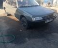 Серый Пежо 405, объемом двигателя 1.8 л и пробегом 380 тыс. км за 1350 $, фото 15 на Automoto.ua