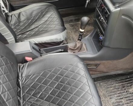 Серый Пежо 405, объемом двигателя 1.6 л и пробегом 317 тыс. км за 2000 $, фото 4 на Automoto.ua