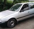 Серый Пежо 405, объемом двигателя 1.9 л и пробегом 220 тыс. км за 475 $, фото 12 на Automoto.ua