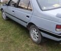 Серый Пежо 405, объемом двигателя 1.6 л и пробегом 317 тыс. км за 2000 $, фото 1 на Automoto.ua