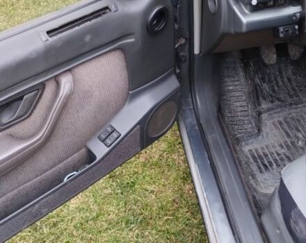 Серый Пежо 405, объемом двигателя 1.6 л и пробегом 317 тыс. км за 2000 $, фото 11 на Automoto.ua