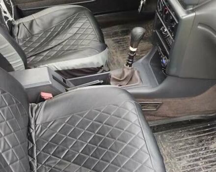 Серый Пежо 405, объемом двигателя 1.6 л и пробегом 317 тыс. км за 2000 $, фото 3 на Automoto.ua