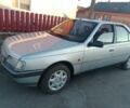 Серый Пежо 405, объемом двигателя 1.9 л и пробегом 355 тыс. км за 1250 $, фото 3 на Automoto.ua