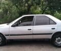 Серый Пежо 405, объемом двигателя 1.9 л и пробегом 220 тыс. км за 475 $, фото 1 на Automoto.ua